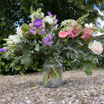 Luxury Flowers for Mother's Day delivery 